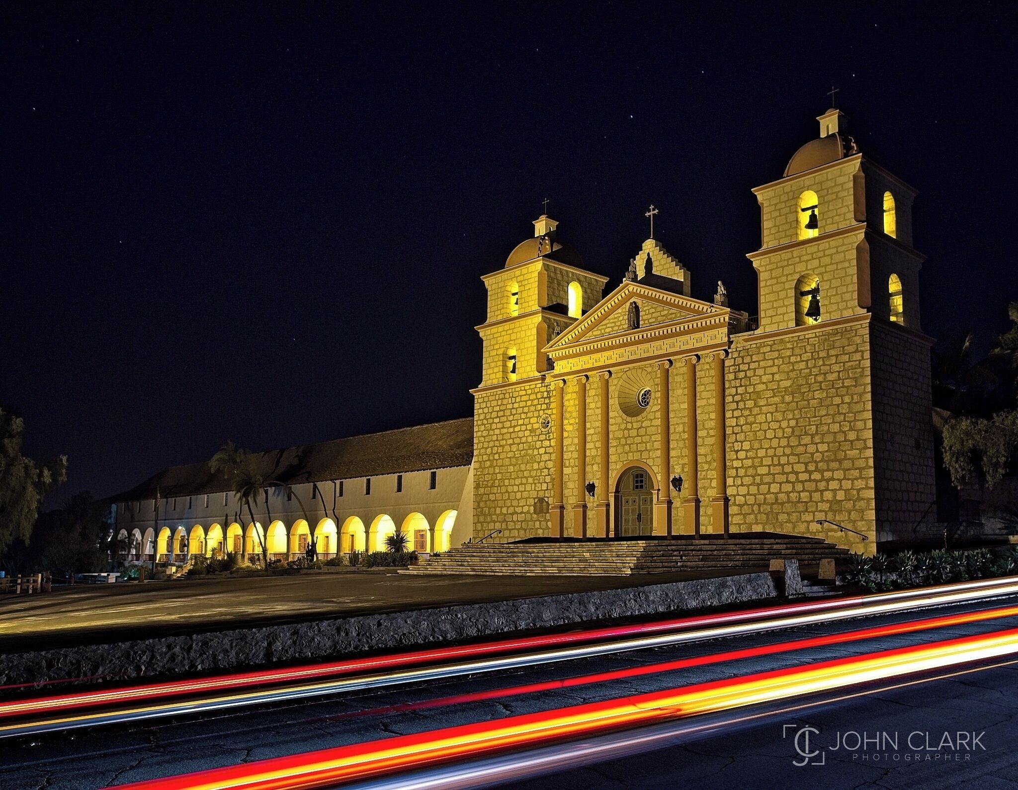 The Santa Barbara Mission is known as the “Queen of the Missions” and considered the most beautiful of the 21 built in California. It was patterned after an ancient Latin chapel in pre-Christian Rome.

#california #santabarbara #mission #history #architecture