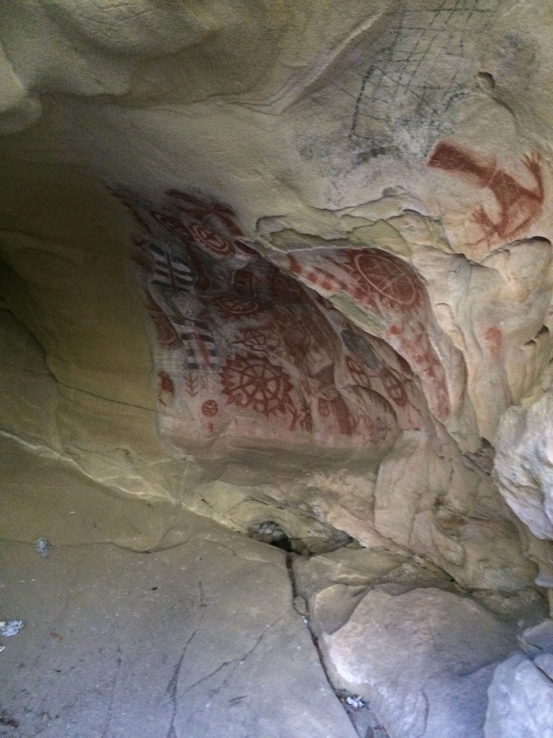 Chumash pictographs though to represent shaman's visions of the supernatural.