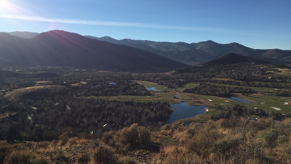 Take the unmarked road off Kearns opposite Wyatt Earp Way to get to the trailhead. Stellar switchback vertical with 360 degree views at the top. Hiking only, no bikes :)