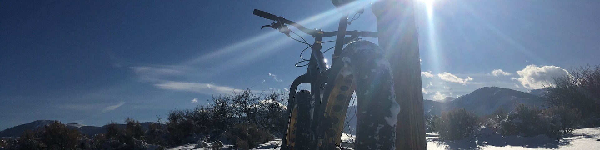 When the snow is cold and the sky is blue - round valley hard pack is awesome for Fat Tire