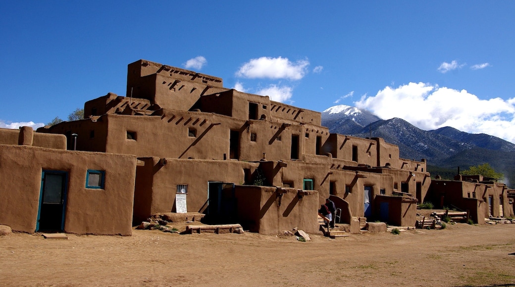 Taos Pueblo , New Mexico , U.S.A