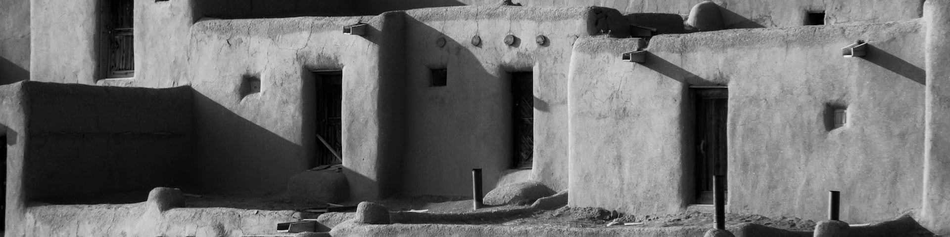 Taos Pueblo Homes