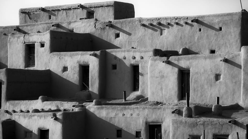 Taos Pueblo Homes