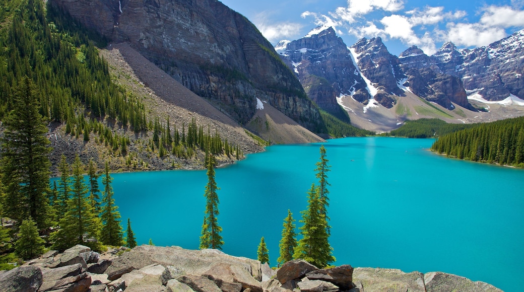 バンフ国立公園 表示 湖あるいは泉, 山々 と 自然の風景