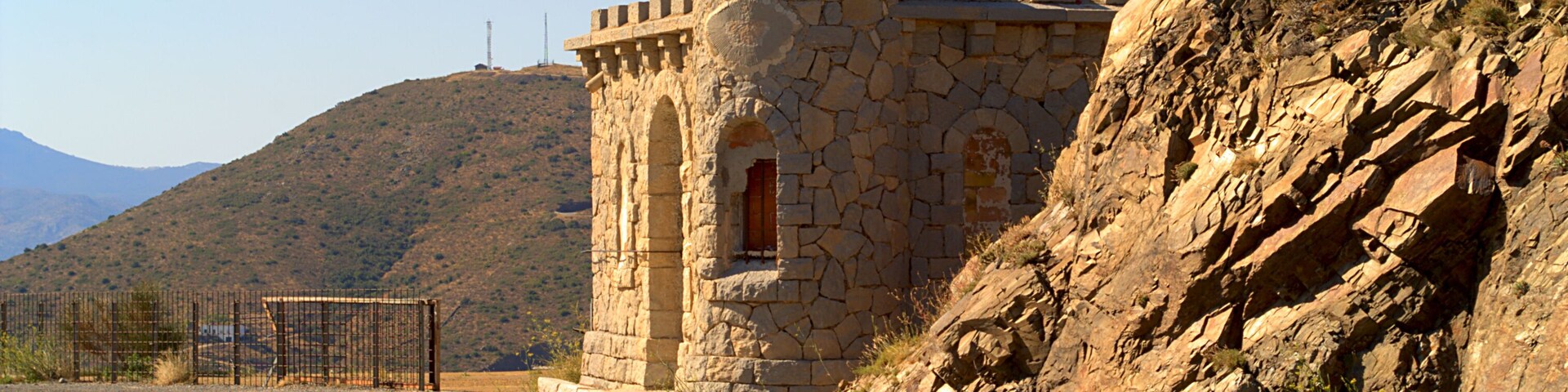 Ancienne douane espagnole, Col des Balistres, Cerbère (Pyrénées-Orientales, Languedoc-Roussillon, France), Portbou (Haut-Ampurdan, Gérone, Catalogne, Espagne)