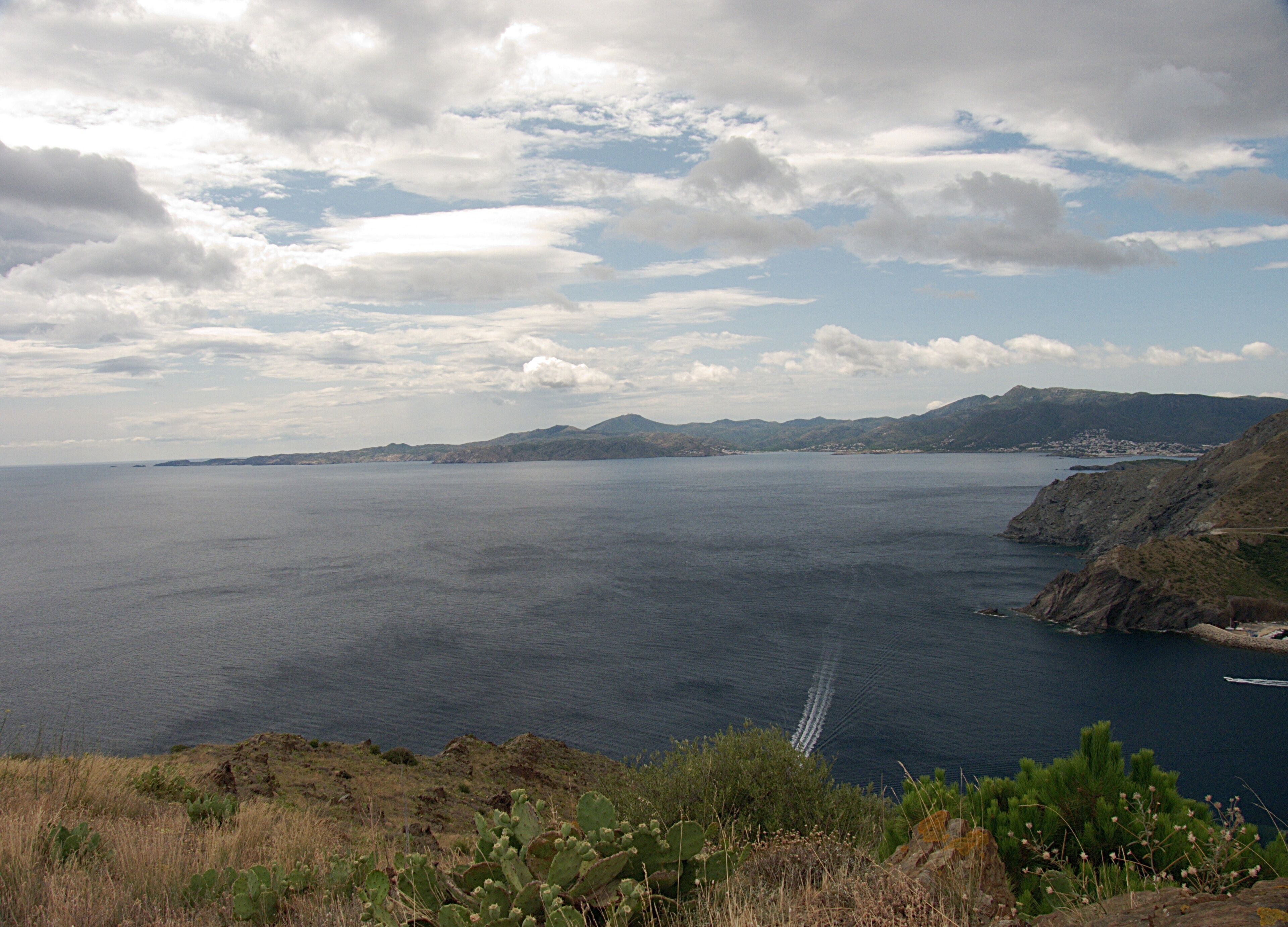 Cap Mitjà au Port de la Selva, depuis le Puig de Cervera, Cerbère (Pyrénées-Orientales, Languedoc-Roussillon, France), Portbou (Haut-Ampurdan, Gérone, Catalogne, Espagne)