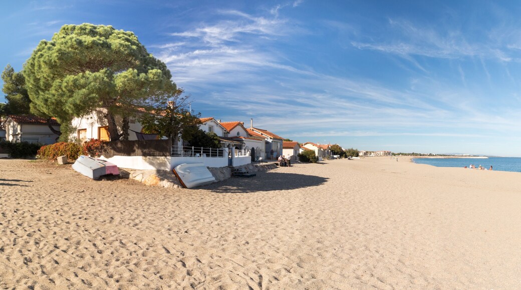 Panorama de la plage du Racou à Argelès