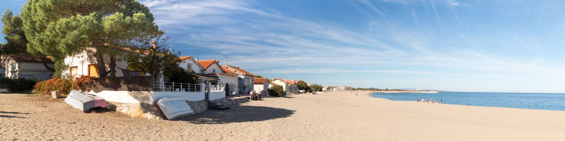 Panorama de la plage du Racou à Argelès