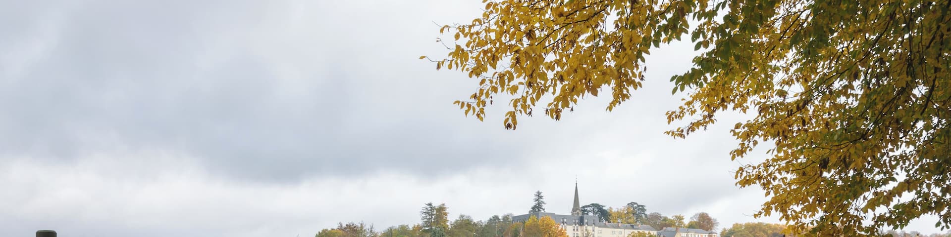 Flat-bottomed rowboats on the Val Joyeux pond (so-called "lake") in Château-la-Vallière, Indre-et-Loire, France.