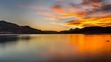Lac de Serre-Ponçon France