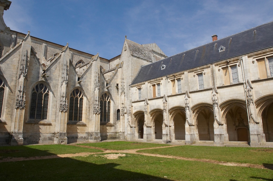 cathédrale de luçon en vendée