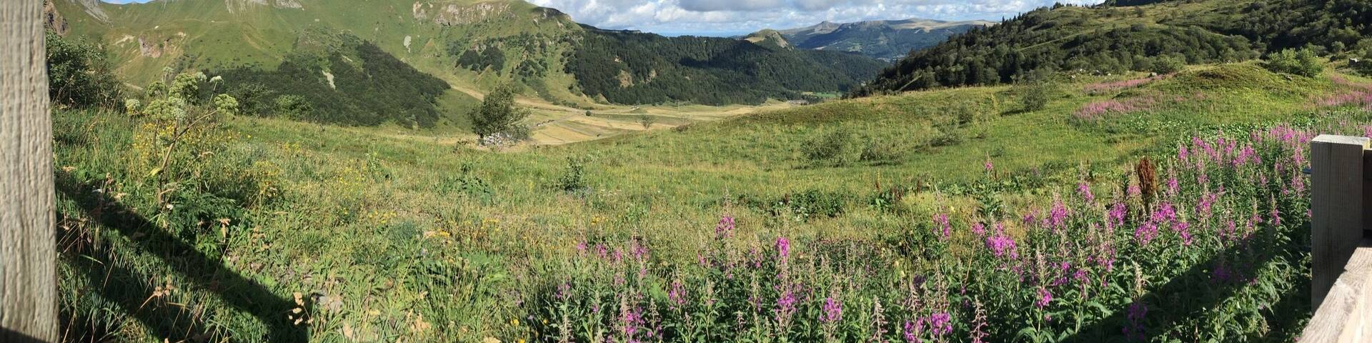 A wonderful walk up the Puy de Sancy with stunning views.