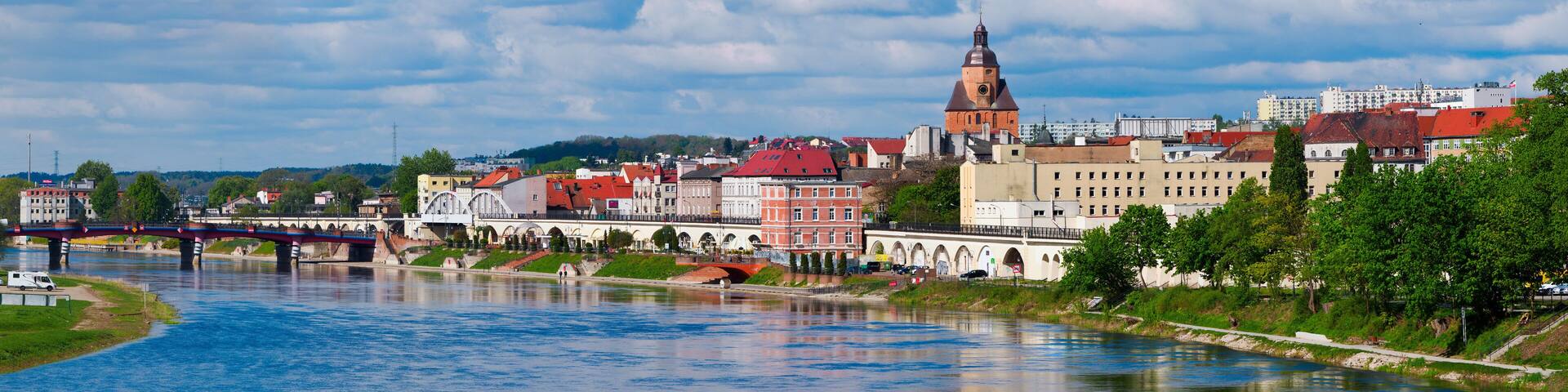 2024-04-21; panorama view of the embankment Gorzow Wielkopolski, Poland