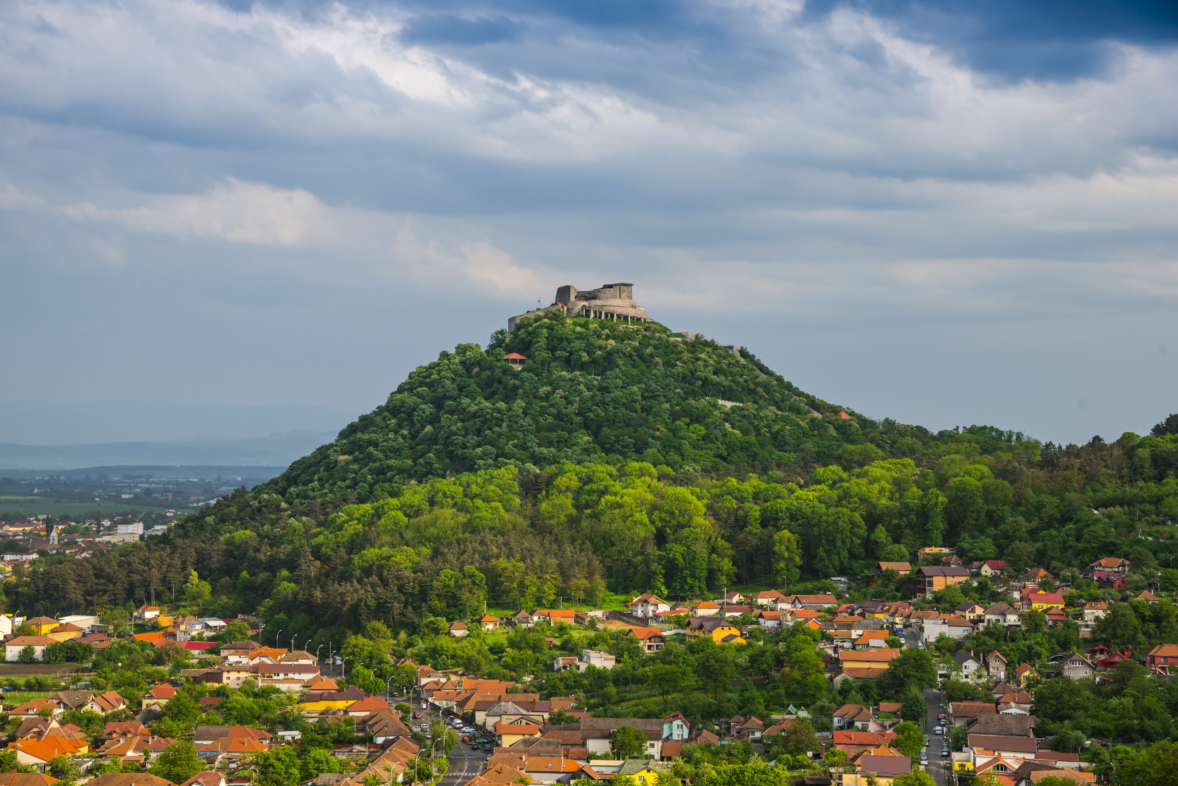 <h2>深受高预算旅客欢迎的住宿</h2>