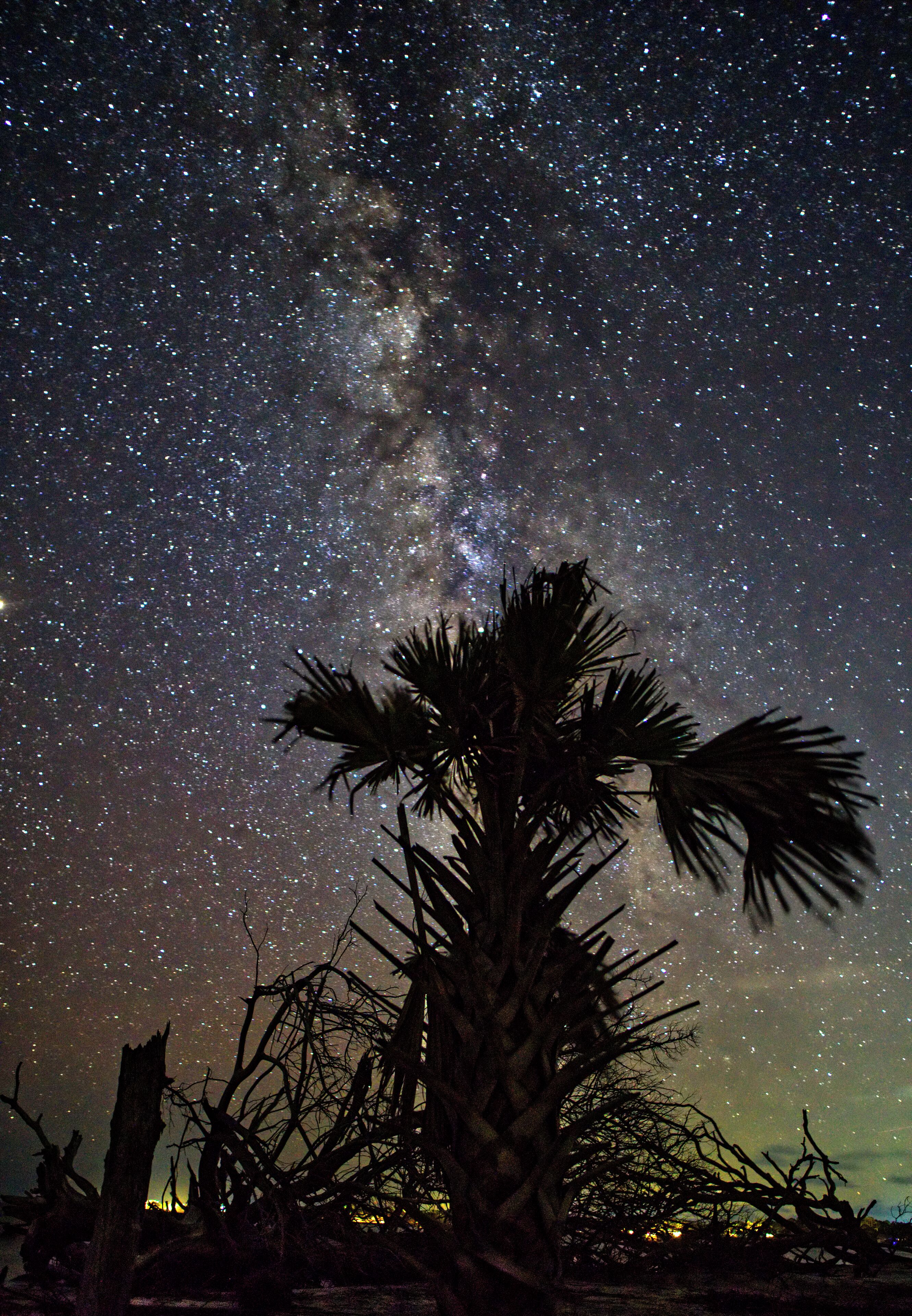 Early Night at on Huntington Island Beach. Milky Way was exploding early in the evening. 