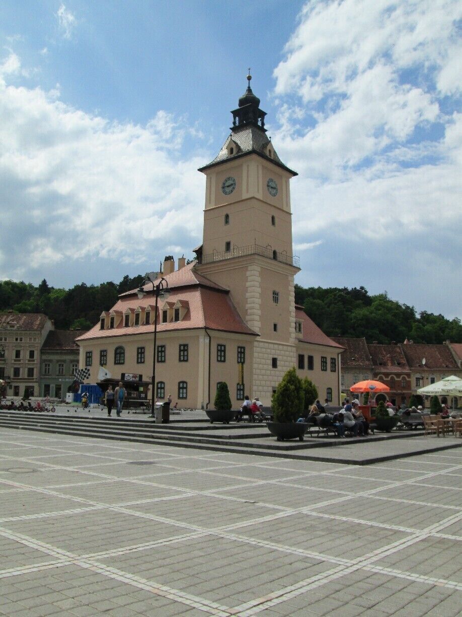 This is the old town hall building in old town Brasov.