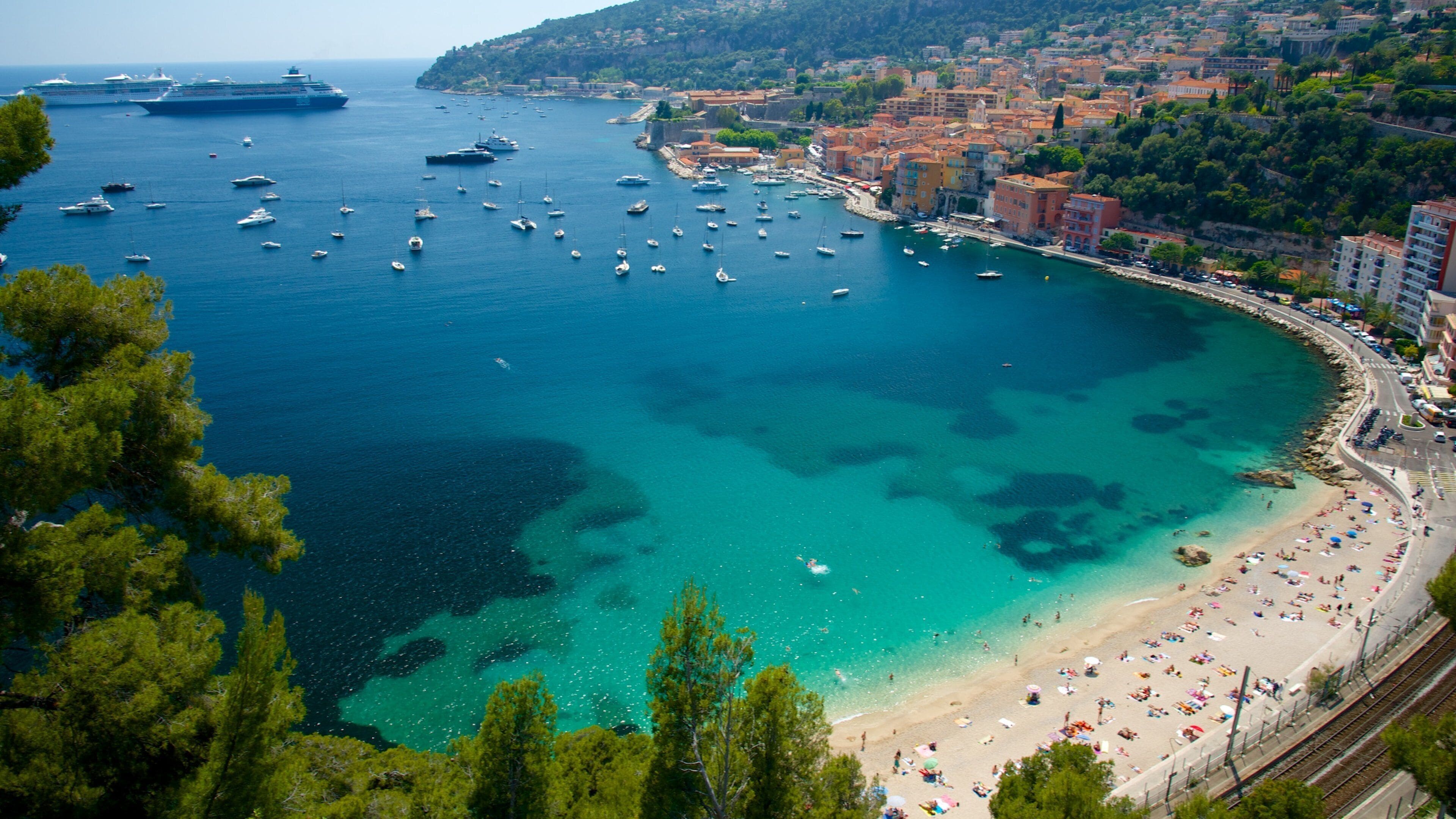French Riviera showing cruising, a coastal town and general coastal views
