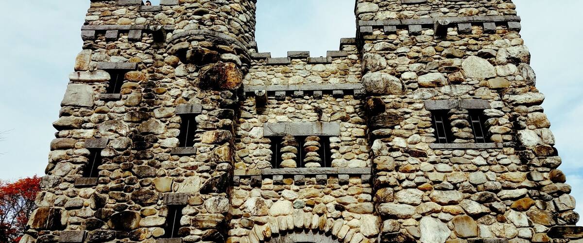 What a cool little place. Lots of history. Every Sunday in October they let you go in for tours. Fun little family adventure we had! #instone