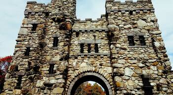 What a cool little place. Lots of history. Every Sunday in October they let you go in for tours. Fun little family adventure we had! #instone