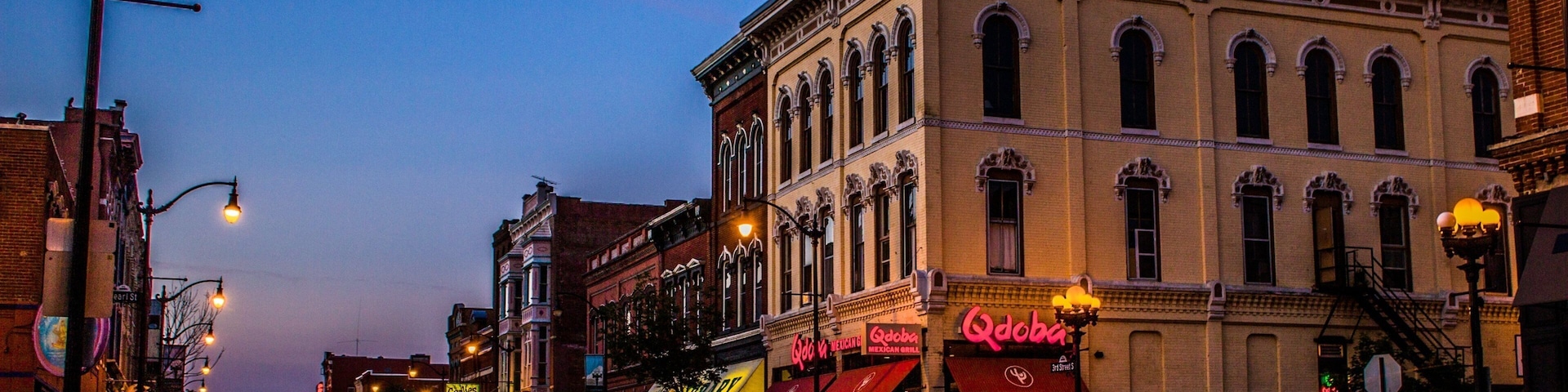 La Crosse showing night scenes and a city
