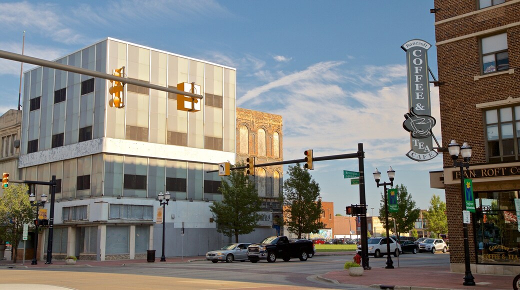 Saginaw mostrando una ciudad y señalización