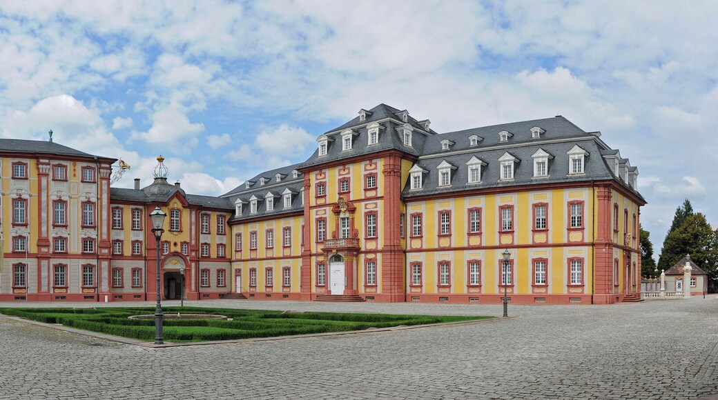 Bruchsal, castle courtyard , 5 pictures stitched
