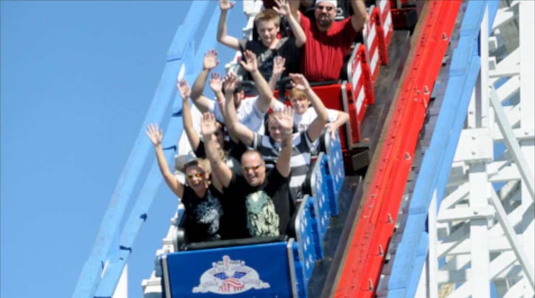 Six Flags Over Georgia showing rides