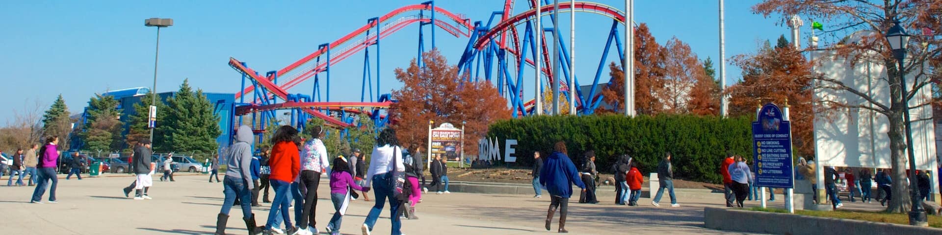 Six Flags Great America mit einem Fahrten