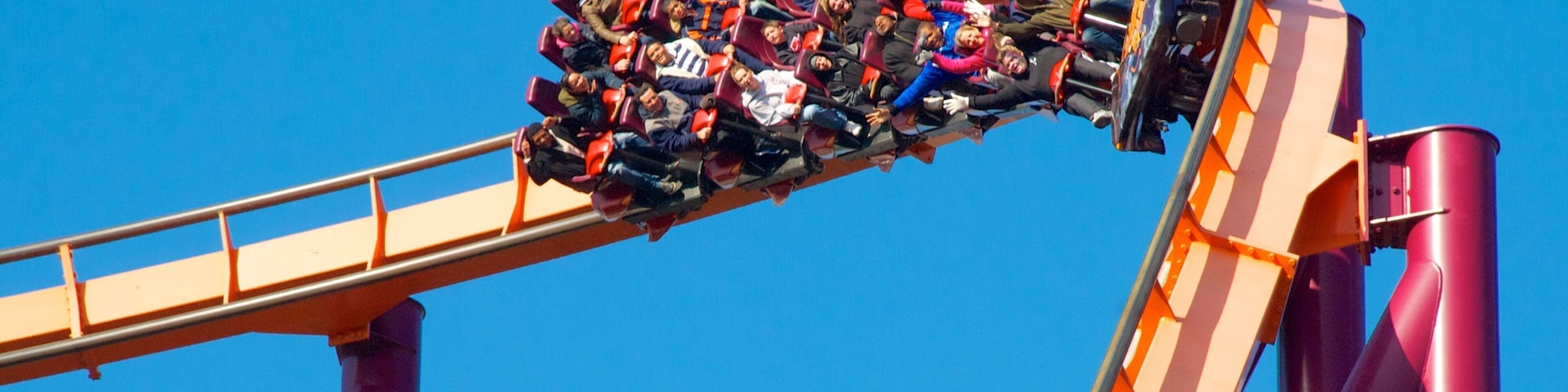 Six Flags Great America featuring rides