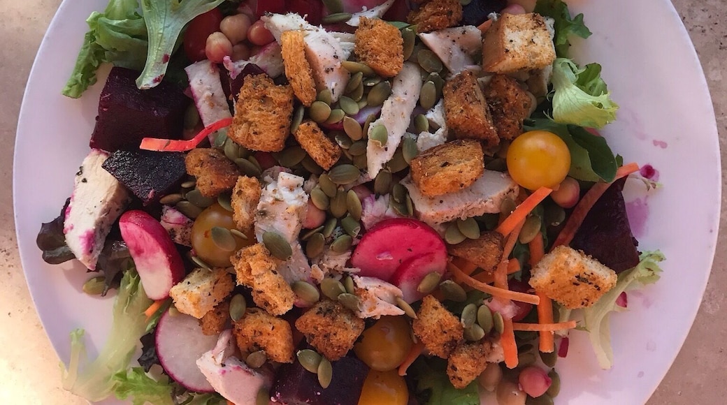 Red Mountain Resort & Spa is one of my favorite destination spas. It is an all-inclusive resort and has great hiking, fitness classes, spa treatments and simply beautiful grounds in which to relax. They have a great chef who provides a variety of delicious meals. This is a popular salad I had for lunch last month. Yummy!
#FoodieFinds. #Utah. #RedMountainResort