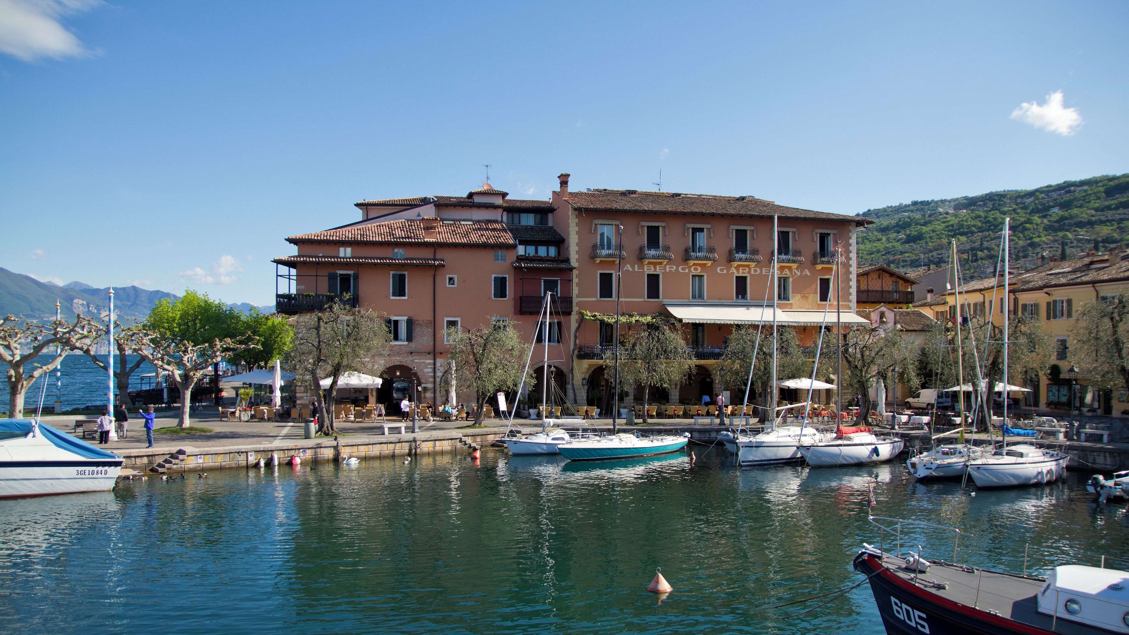 37010 Torri del Benaco VR, Italy