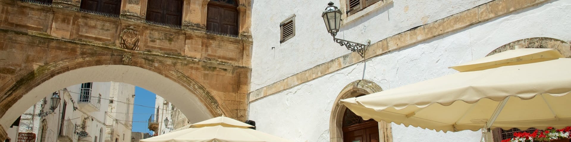 Brindisi mit einem historische Architektur