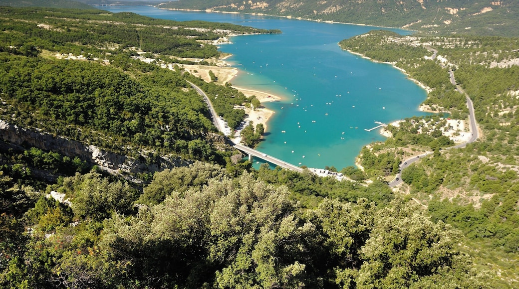 Blick auf den Lac de Sainte-Croix in Richtung West