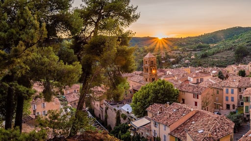 Panorama in Moustiers Sainte Marie