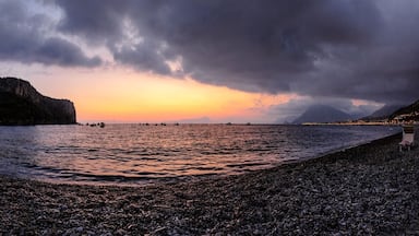 Dino is the larger of the two small islands in the Tyrrhenian Sea, off the coast of Calabria. The island is situated off Cape Arena, near to Praia a Mare.