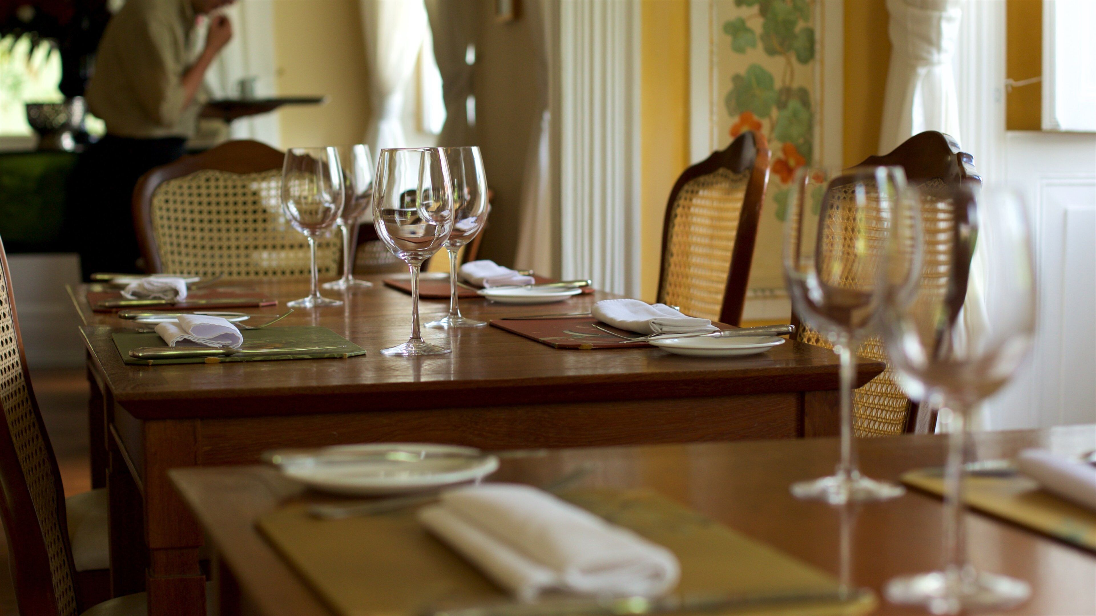 Petropolis inclusief uit eten en interieur