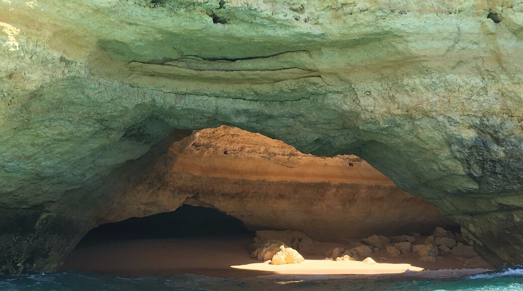 sea caves along the coast of algarve
#lifeatexpedia