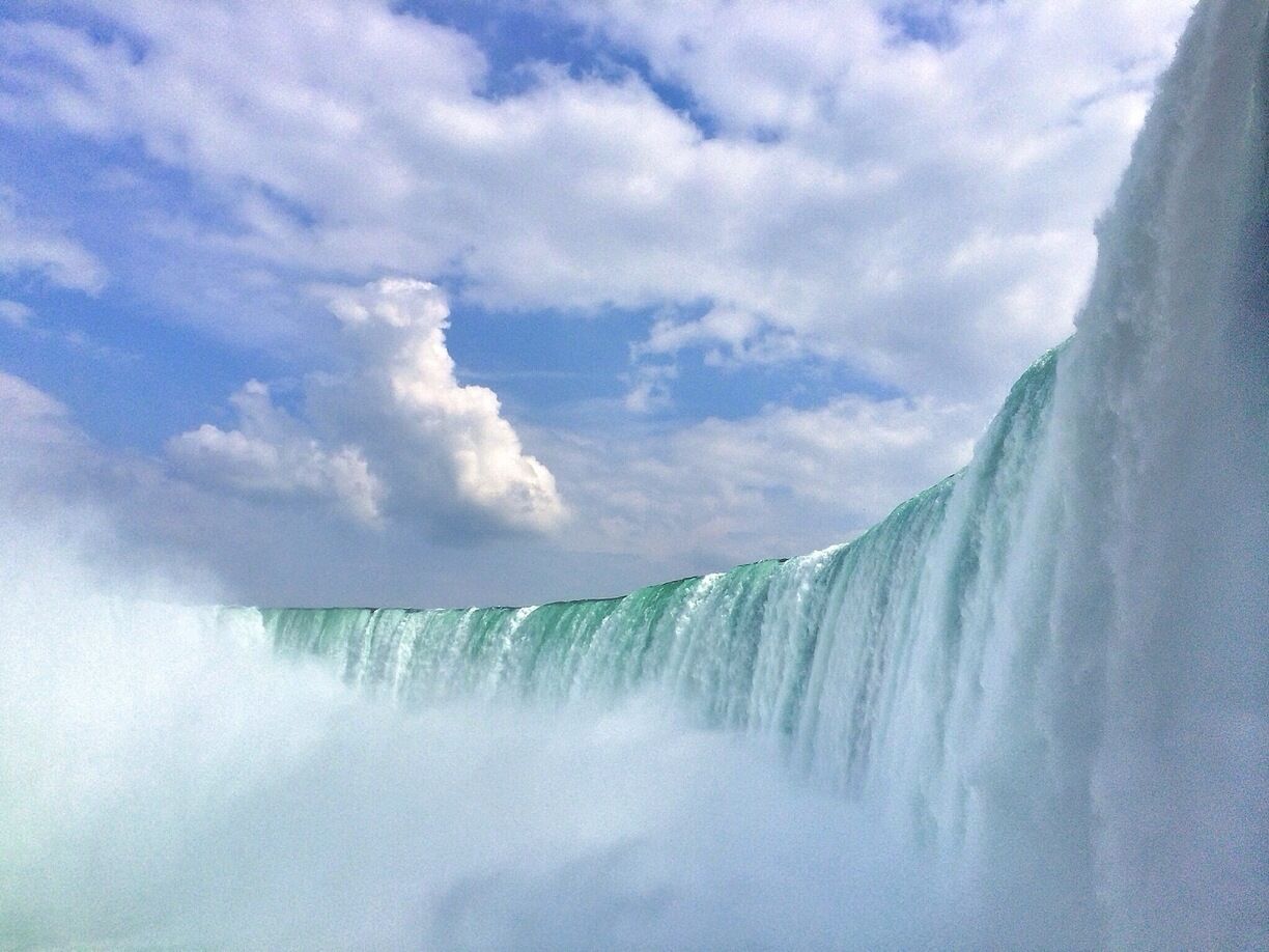 Centro de la ciudad de las cataratas del Niágara