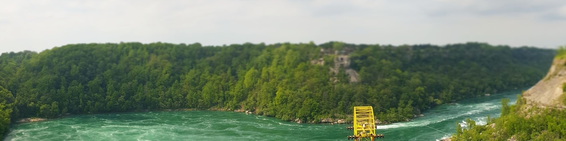 Just hanging around... #Niagara