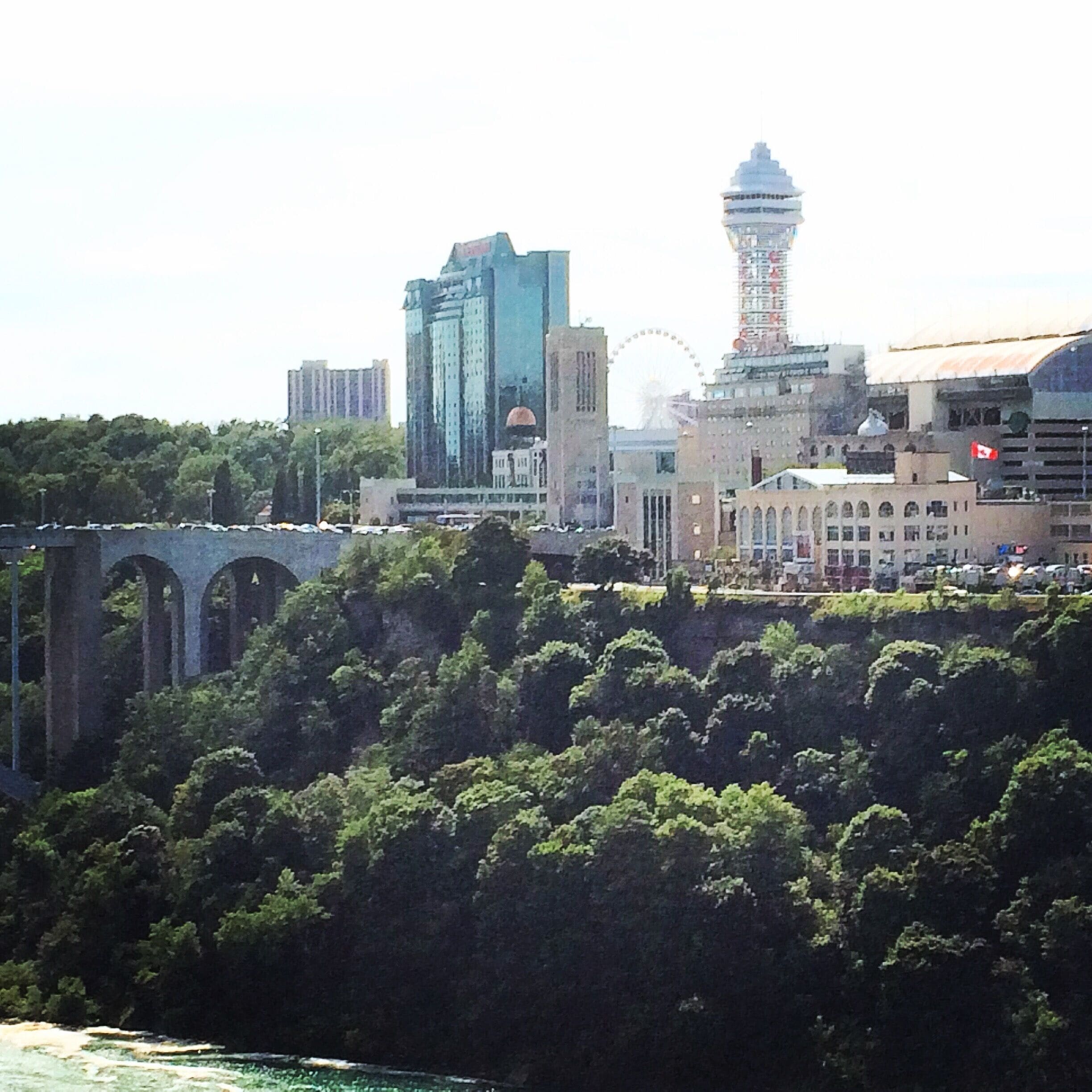 Centro de la ciudad de las cataratas del Niágara