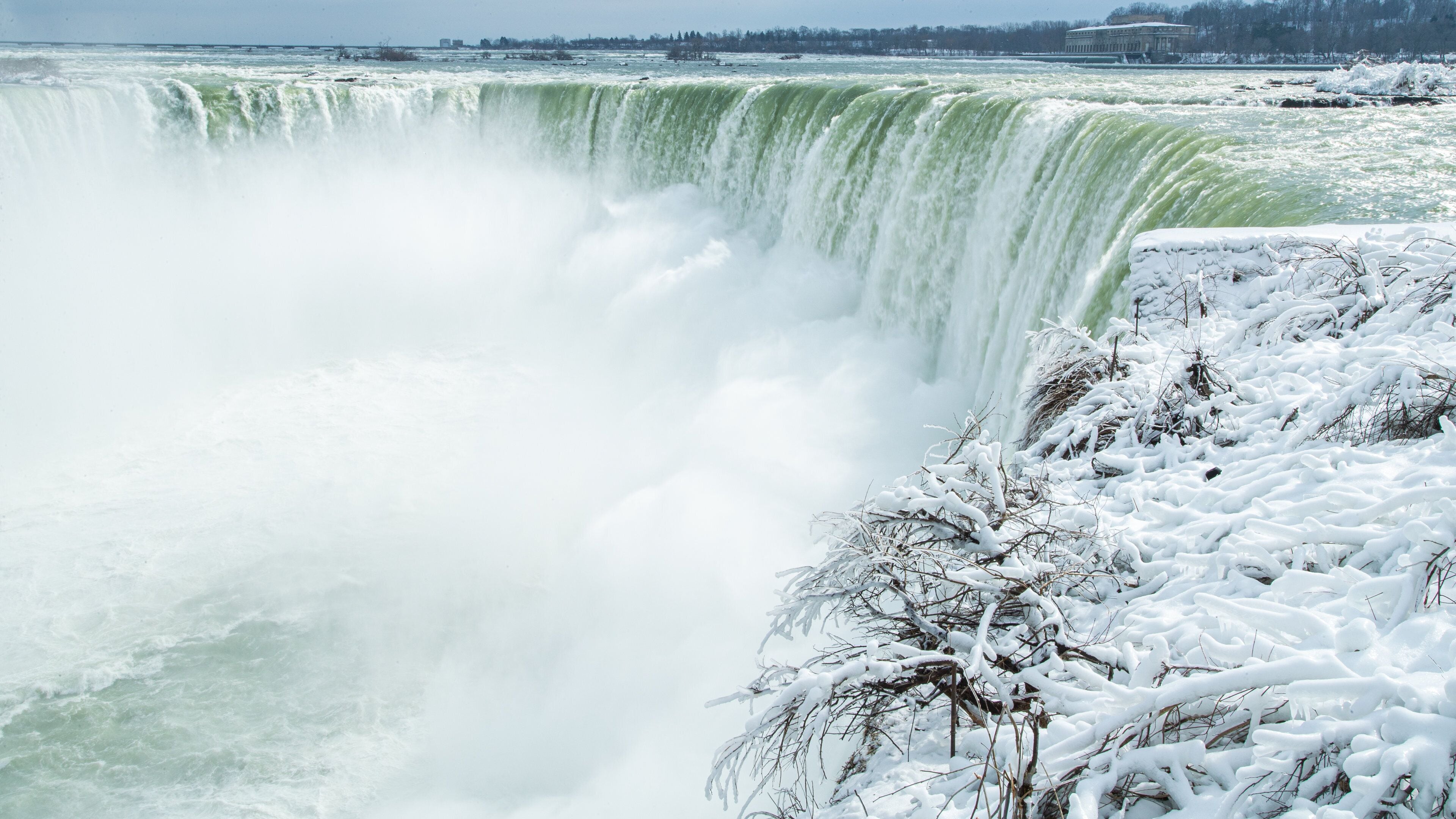 Niagara Falls, Canada featuring a cascade