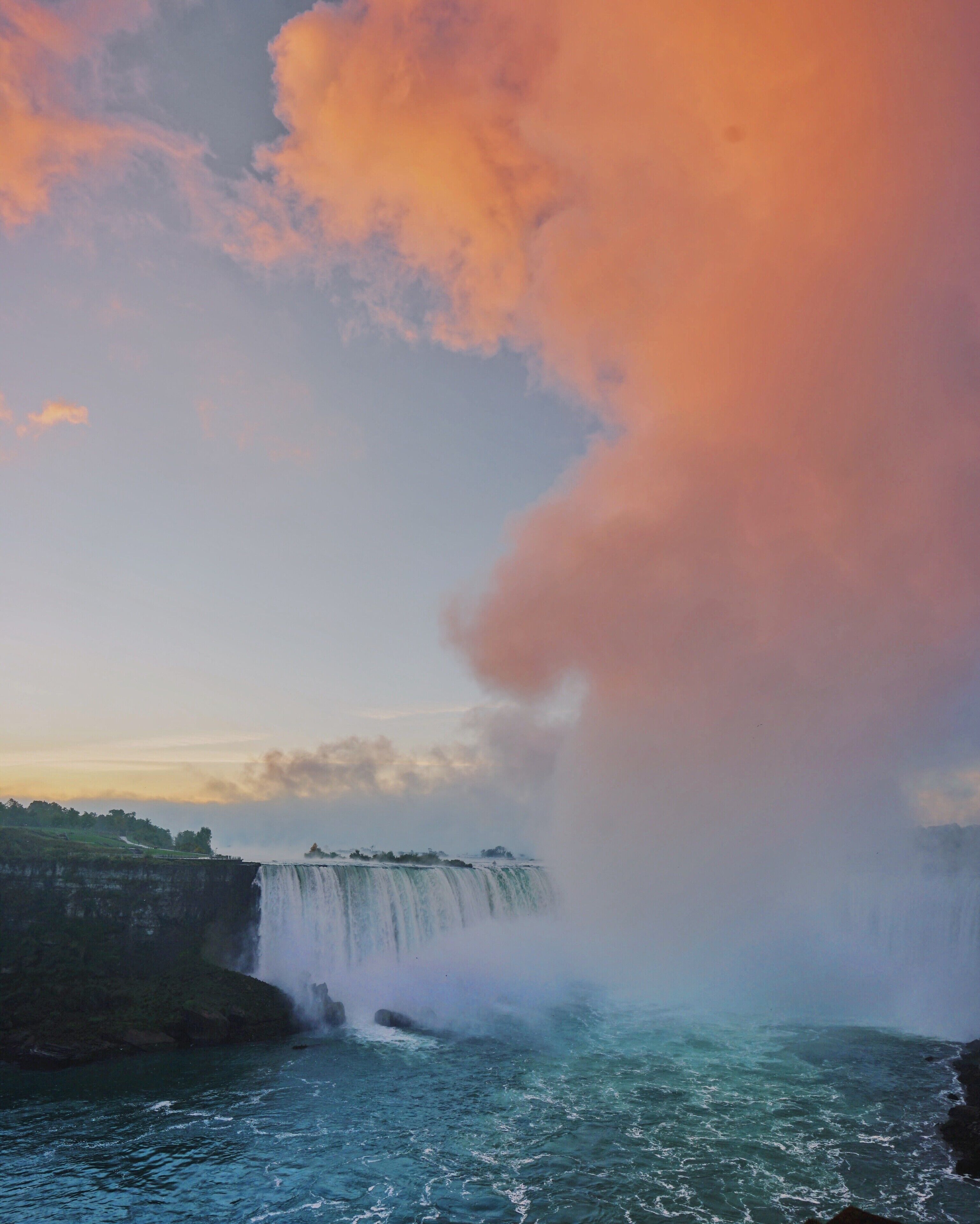 Sunrise at the Niagara Falls. Canada side.