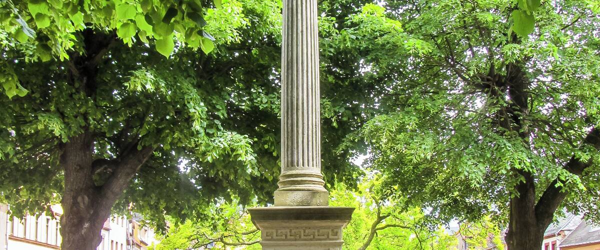 Gefallenendenkmal 1870-1871 in Geithain. Inschrift: Dem im Kampfe für das Vaterland gefallenen Söhnen der Stadt Geithain 1870 1871