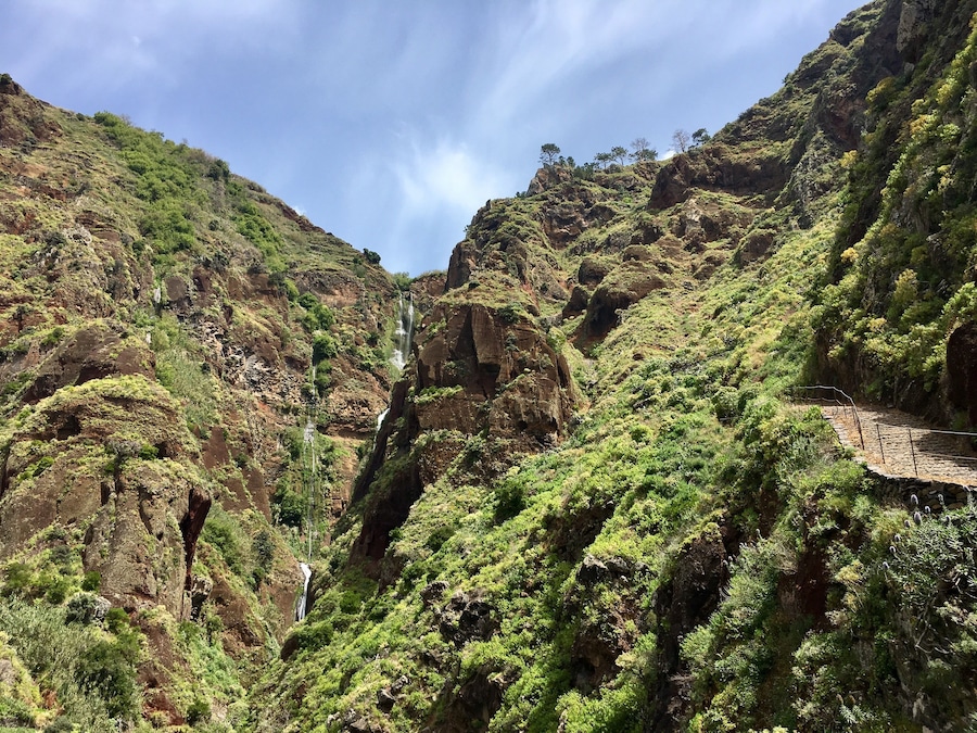 Green terrain of Madeira coast - the must do ....