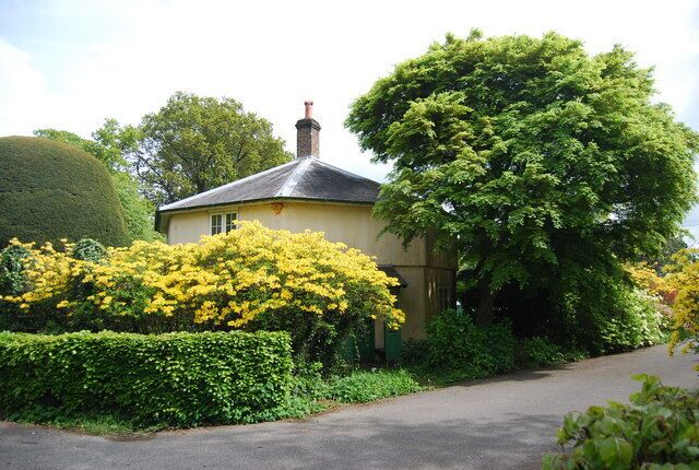 Lodge, Leonardslee Gardens