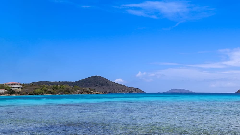 Famous Caribbean Sapphire beach on Saint Thomas island near Charlotte Amalie bay.