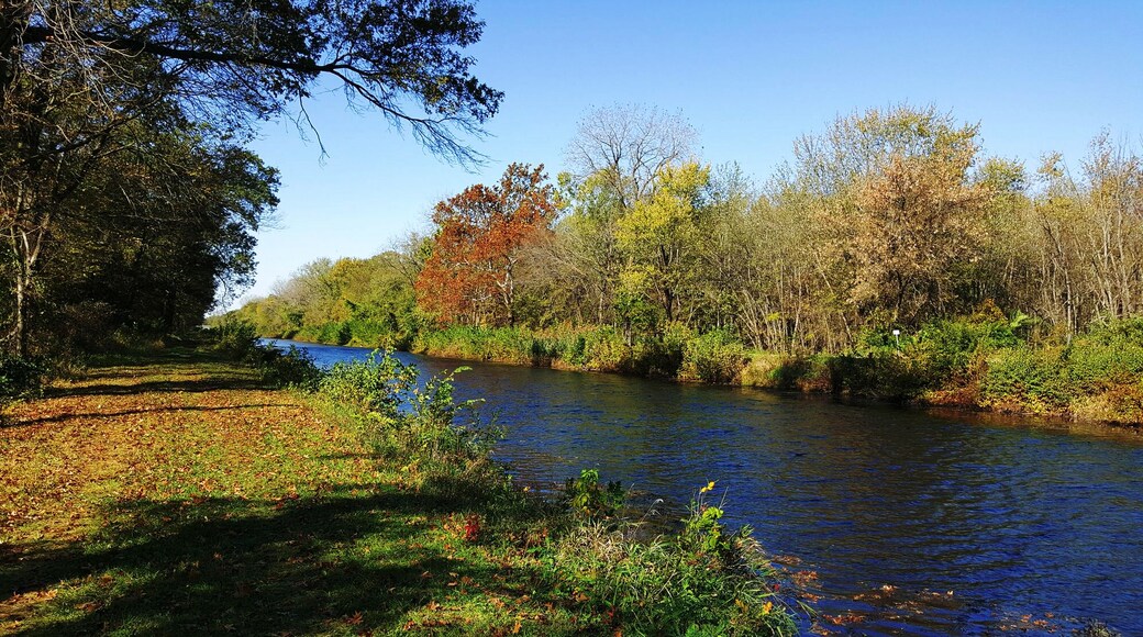 Autumn on the Hennepin