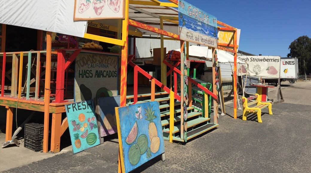 This is how you buy produce in the Central Coast.