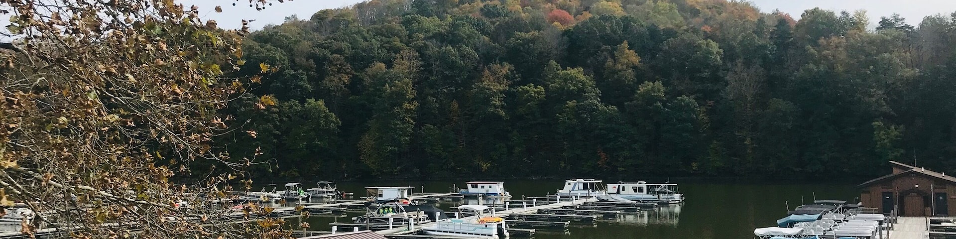 Stonewall Resort is a lakeside West Virginia resort located in picturesque Roanoke, combining rustic charm with the best amenities & recreation ...