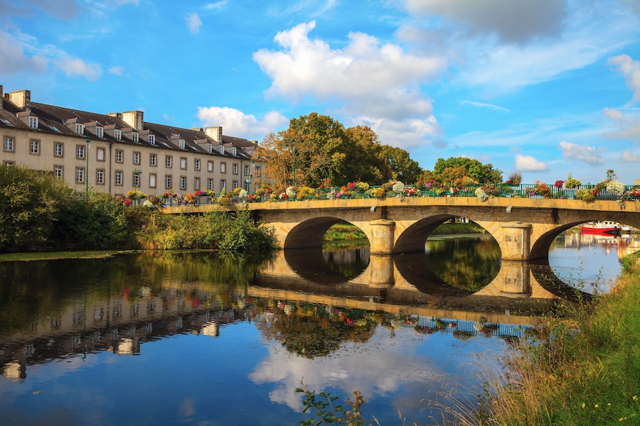 reflection of a bridge on Nantes Brest canal in Pontivy Brittany France, Shutterstock ID 731903122, SF SSA Case with Manager Approval: Case 07151371, Job: Prepay credit, Client/Licensee: , Other: